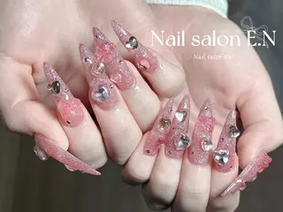 ネイル E.N🦋 長さ出し/持ち込みのネイルデザイン
