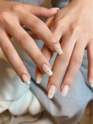 ネイル EASEN　伊藤 深秋のネイルデザイン