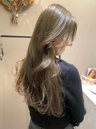 ロング カラー niil所属・REINA /niil/女性限定のヘアスタイル