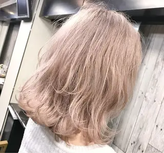 ミディアム 塩川 和弥のヘアスタイル