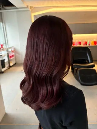 ミディアム カラー 玉置 七海のヘアスタイル