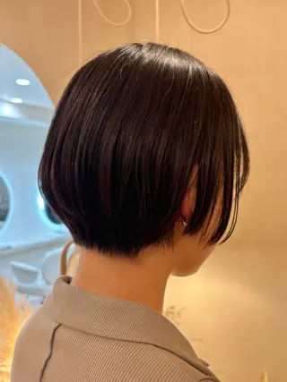 ショート シンバヒナノ/パーマ レイヤーカット/ボブのヘアスタイル