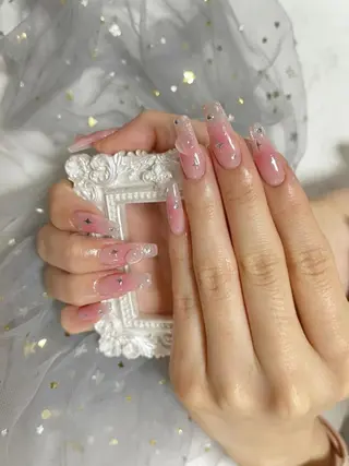 ネイル 🎀ネイルサロン エクラYUI🎀のネイルデザイン