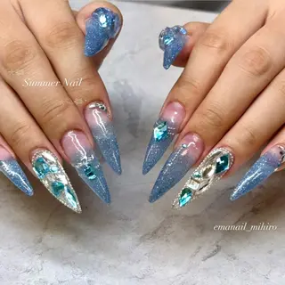 ネイル EmaNail+KIHAKUYA所属・EmaNail瓢箪山 🌼Mihiroのネイルデザイン