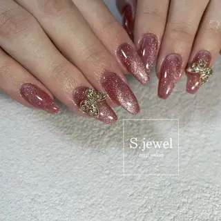 ネイル S♡JEWEL所属・S. JEWELのネイルデザイン