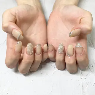 ネイル PEEKABOO京橋 EYE&NAILのマツエク・マツパデザイン
