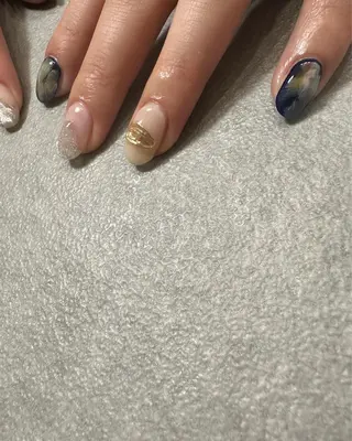 ネイル kiii.__ ✴︎*のネイルデザイン