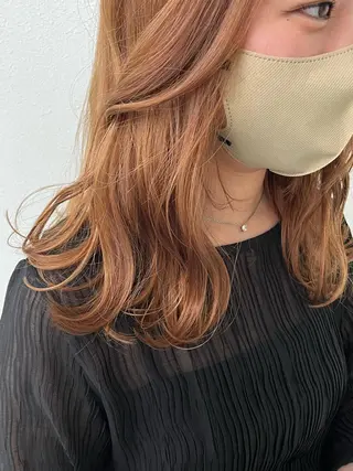 ミディアム 小山 水綺のヘアスタイル