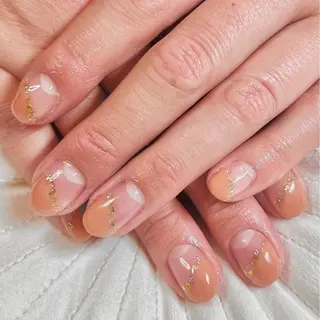 ネイル キャンアイドレッシー六本木店所属・MIKA／耳ツボ ／マグネットネイルのネイルデザイン