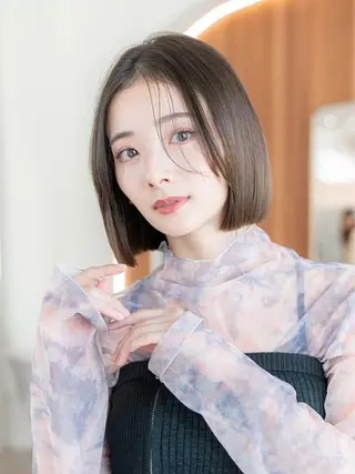 ミディアム カラー 渋谷/レイヤーボブ・ 韓国ボブ特化/楓のヘアスタイル