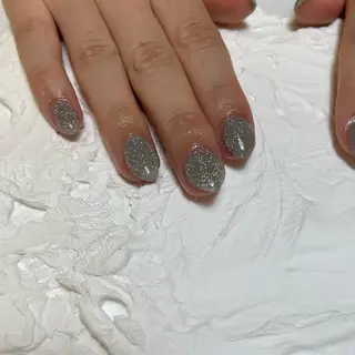 ネイル musee de MUSE所属・💞 LISAのネイルデザイン