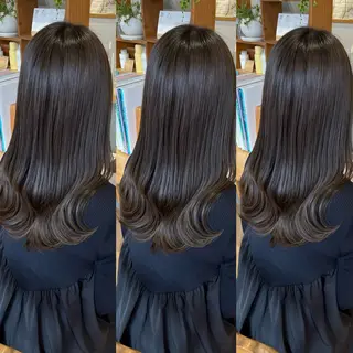 セミロング カラー パーマ ヘアアレンジ merc. 🩵妹尾杏菜のヘアスタイル