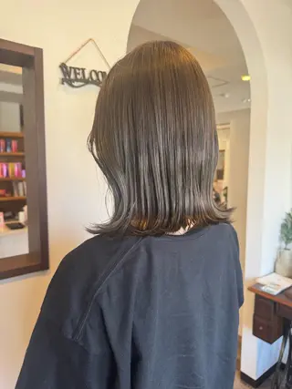 ミディアム 浅津 菜月のヘアスタイル