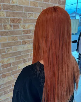 ロング カラー 温水 愛華のヘアスタイル