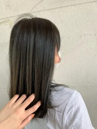 ミディアム 透明感カラー 金村真子のヘアスタイル