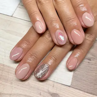 ネイル Nail Blue512所属・Nailist MINORIのネイルデザイン