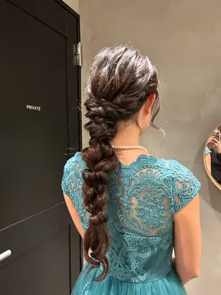 ロング ヘアアレンジ L&Co所属・タナカ カナ🫧のヘアスタイル