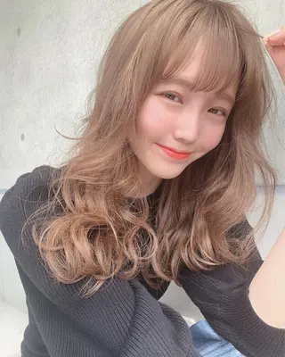 セミロング カラー ヘアアレンジ Alea by  little横浜所属・💞あざと可愛い💞 児玉大地のヘアスタイル