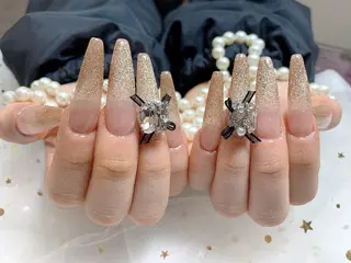 ネイル ENsalon AKIRAのネイルデザイン