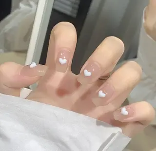 ネイル Nikoネイルサロン中野店所属・merci リカのネイルデザイン