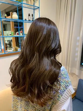 ロング 山中 かりんのヘアスタイル