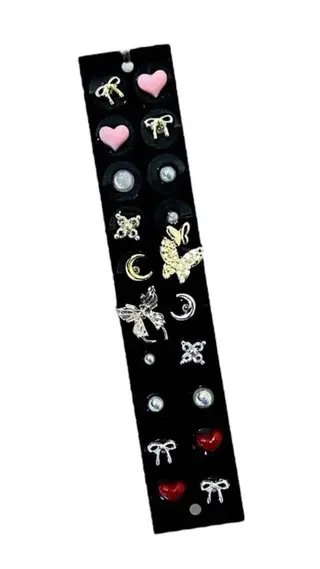 小顔×小顔×小顔 おくむらサロン所属・耳ツボジュエリー 3000円のエステ・リラクイメージ