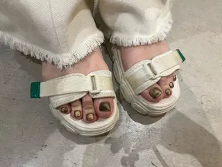 ネイル aloalo所属・aloalo MIKAのネイルデザイン