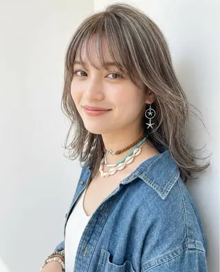 セミロング カラー [透明感ハイライト] 加藤のヘアスタイル