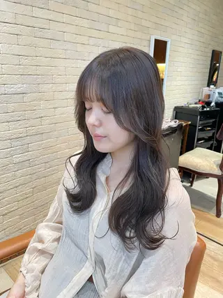 ロング 亀川蓮 Agu hairのヘアスタイル