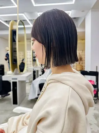 urara/ショート /透明感カラーのヘアスタイル