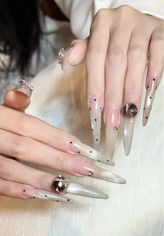 ネイル D-BEAUTY Nailsalonのネイルデザイン