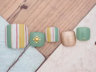 ネイル トップネイリスト Ribbon立川店のネイルデザイン