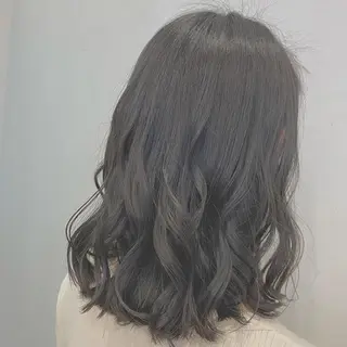 ミディアム 丸山 明日香のヘアスタイル