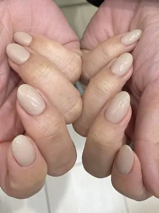 ネイル 13日3980円‼️ マグもデザインも◎のネイルデザイン