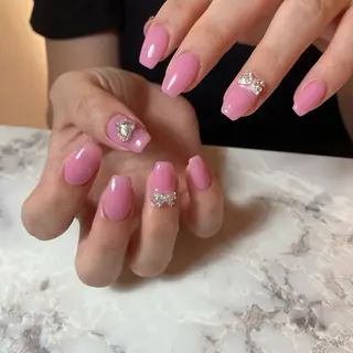 ネイル Ami 🦥のネイルデザイン