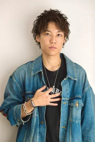 パーマ メンズ Vir by browのヘアスタイル