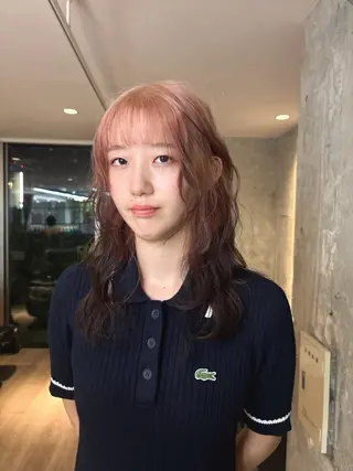 セミロング 鈴木瑛里／ブロンド ベージュ／男女のヘアスタイル