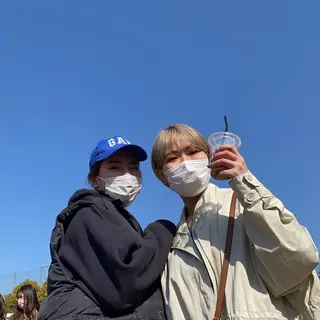 TIDEHAIR SHIHOのヘアスタイル