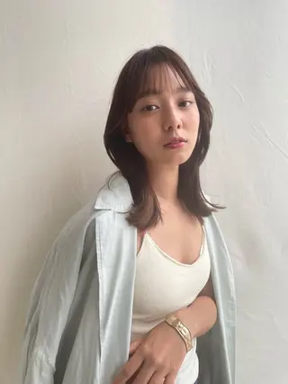 ミディアム カラー レイヤーカット🎀 kanaのヘアスタイル