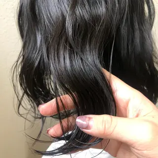 ミディアム カラー ayano / 透明感・くすみカラーのヘアスタイル