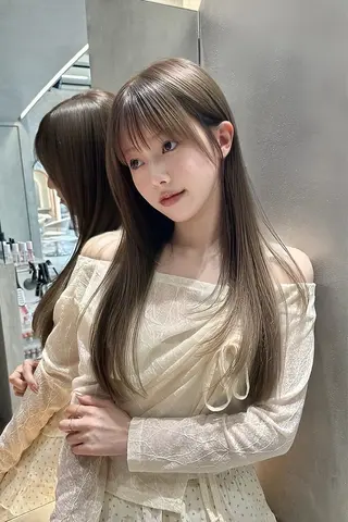 ロング lond rouge所属・🍂透明感カラー 美髪矯正　YUTOのヘアスタイル