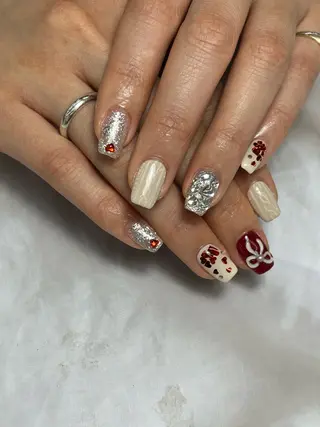 ネイル repos-ルポ-所属・repos yoshitomeのネイルデザイン