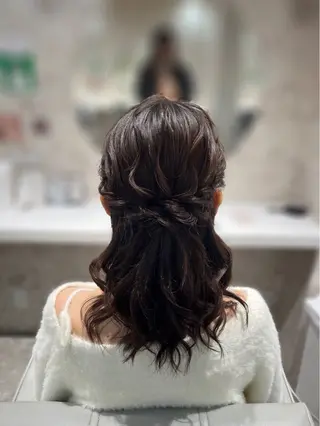 ミディアム ベルグロー🧡 心斎橋スタッフ🦋のヘアスタイル