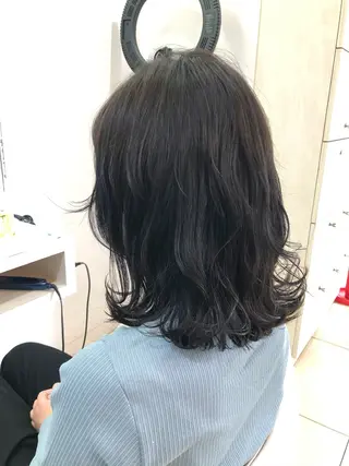 セミロング カラー 🌸暖色髪質改善 MEI🌸のヘアスタイル