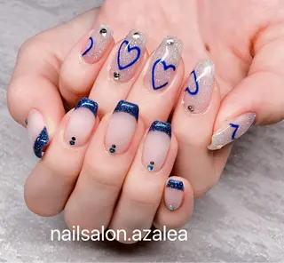 ネイル R inのネイルデザイン