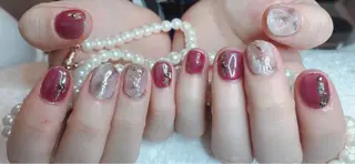 ミディアム ネイル 長さ出し専門 nynaのネイルデザイン