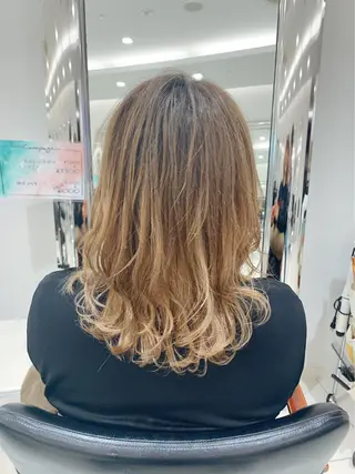 ミディアム 仲村 貢のヘアスタイル
