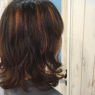 ミディアム カラー パーマ embrace エンブレイスのヘアスタイル