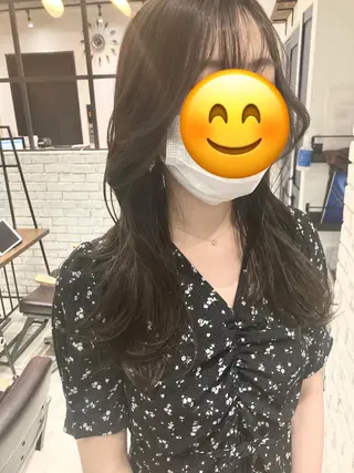 セミロング 🌈外国風ハイライト こうたろうのヘアスタイル