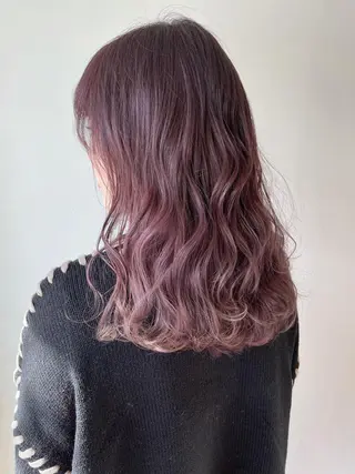 セミロング カラー 安藤 佑衣のヘアスタイル